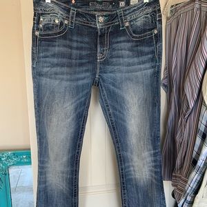 Miss Me embroidered jeans 31